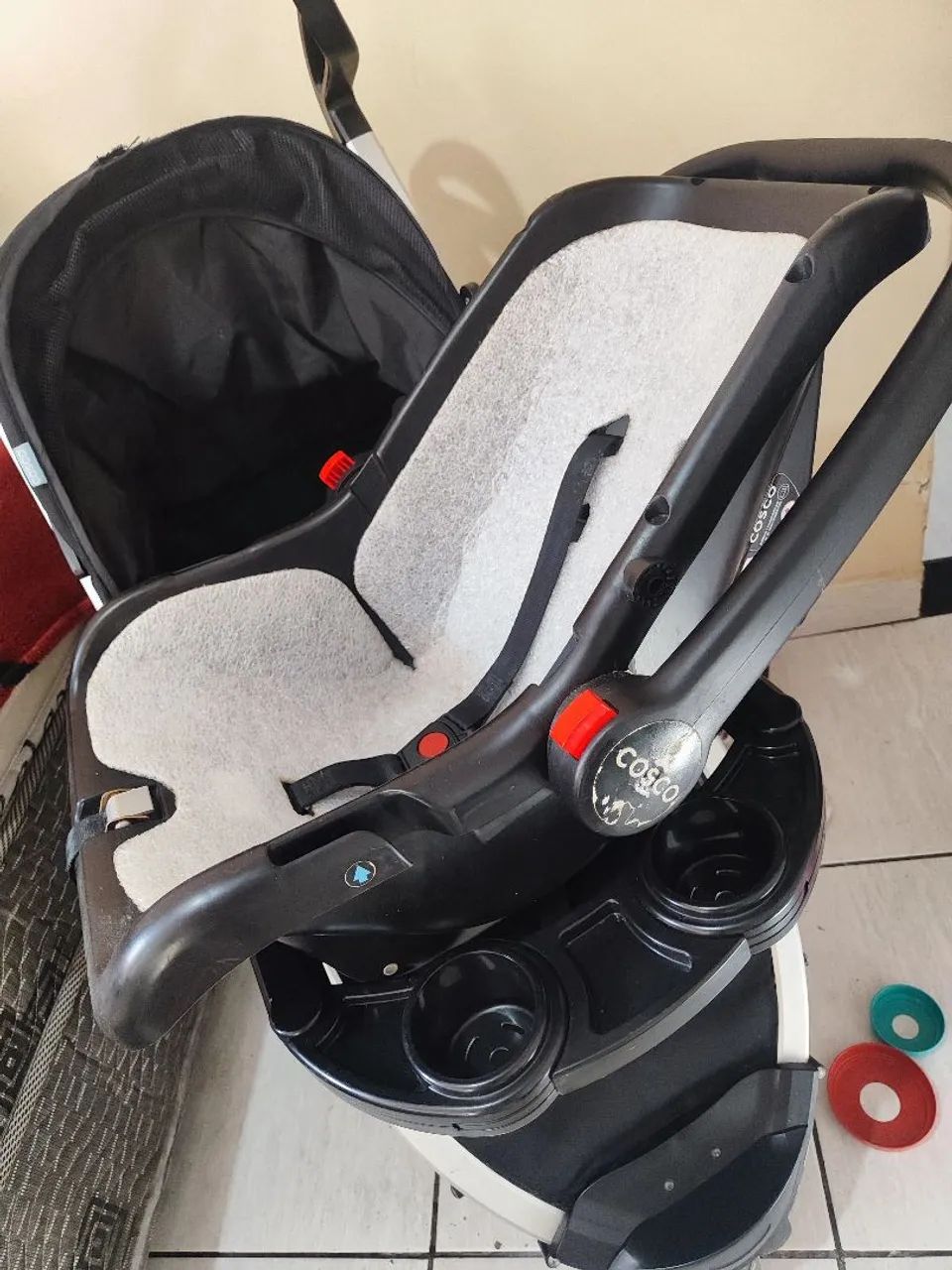 Vendo bebê conforto e carrinho cosco - Foto 5