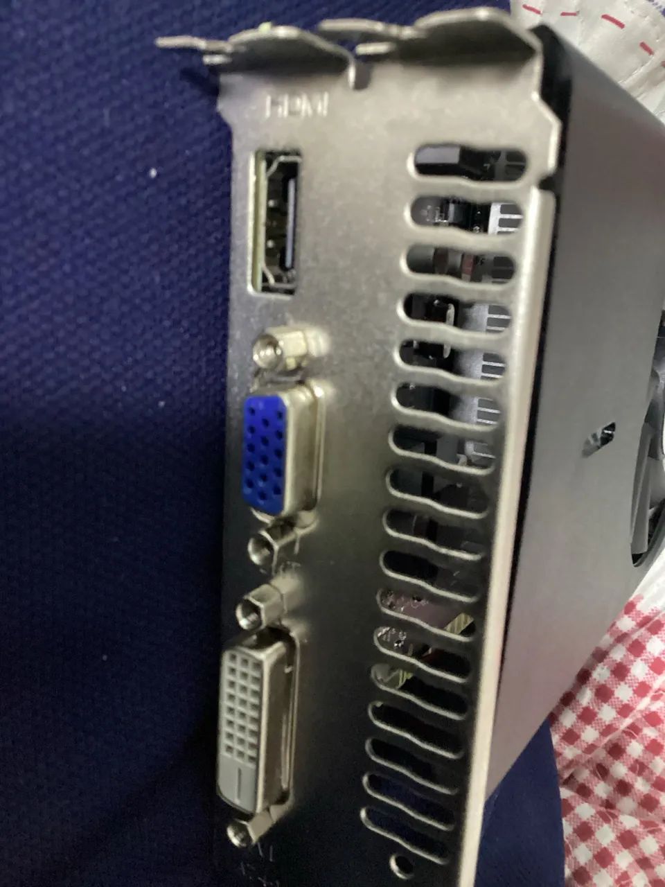 Placa de vídeo GT740 - Foto 3