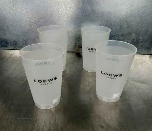 11 Copos Plásticos NOVOS - Foto 3