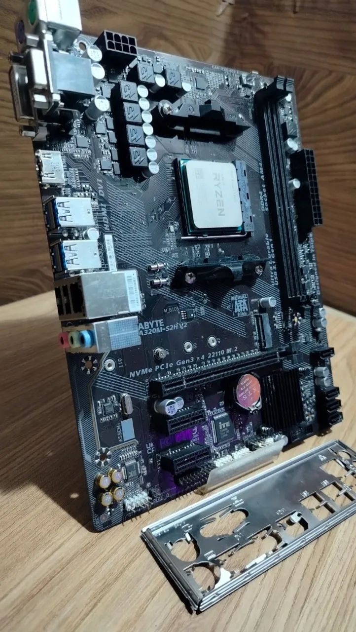 Kit Ryzen 3 2200g + A320 Gigabyte  - Foto 3
