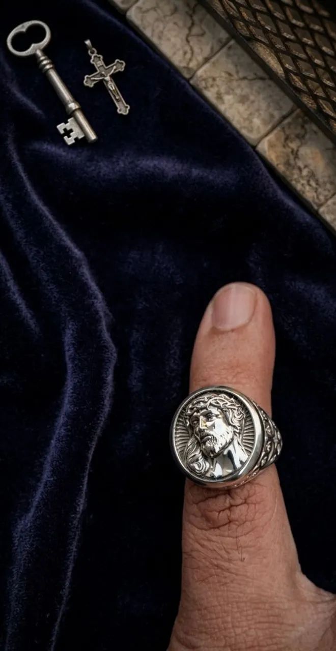 Anel face de Cristo. - Foto 3