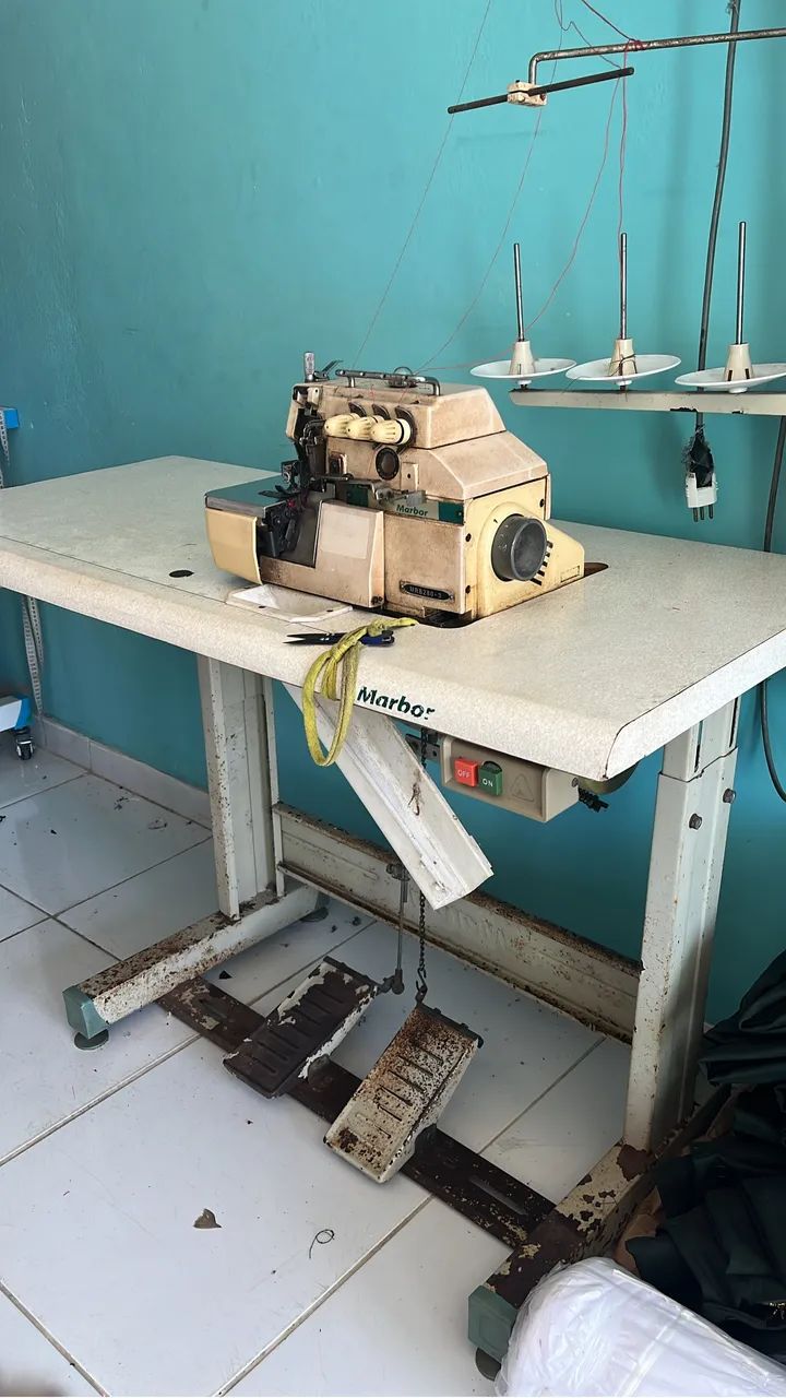 Máquina overloque  - Foto 2