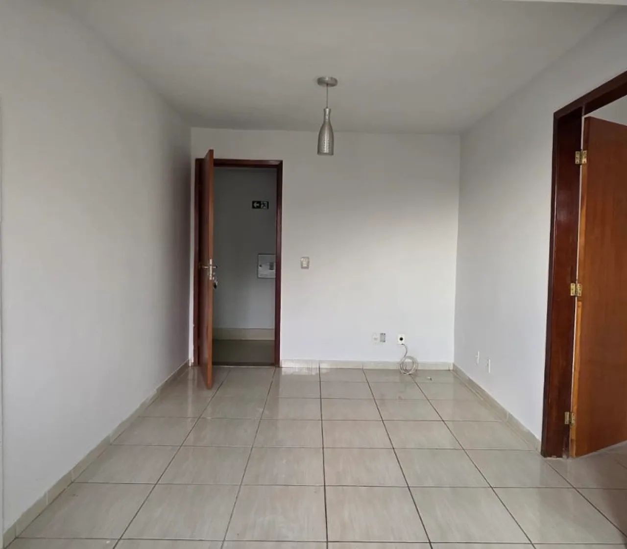 Apt próximo à praça da Bíblia 1Q C/Garagem - Foto 4