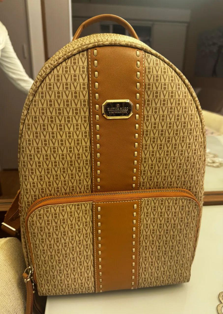 Mochila de couro Victor Hugo