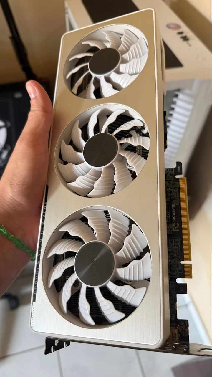 RTX 3070 Vision Gigabyte - Foto 3