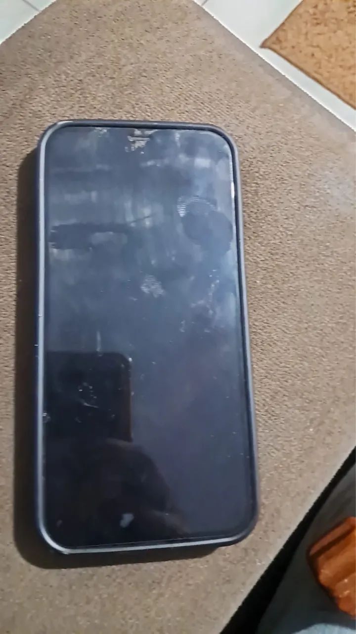 Celular iPhone 12. 128gb