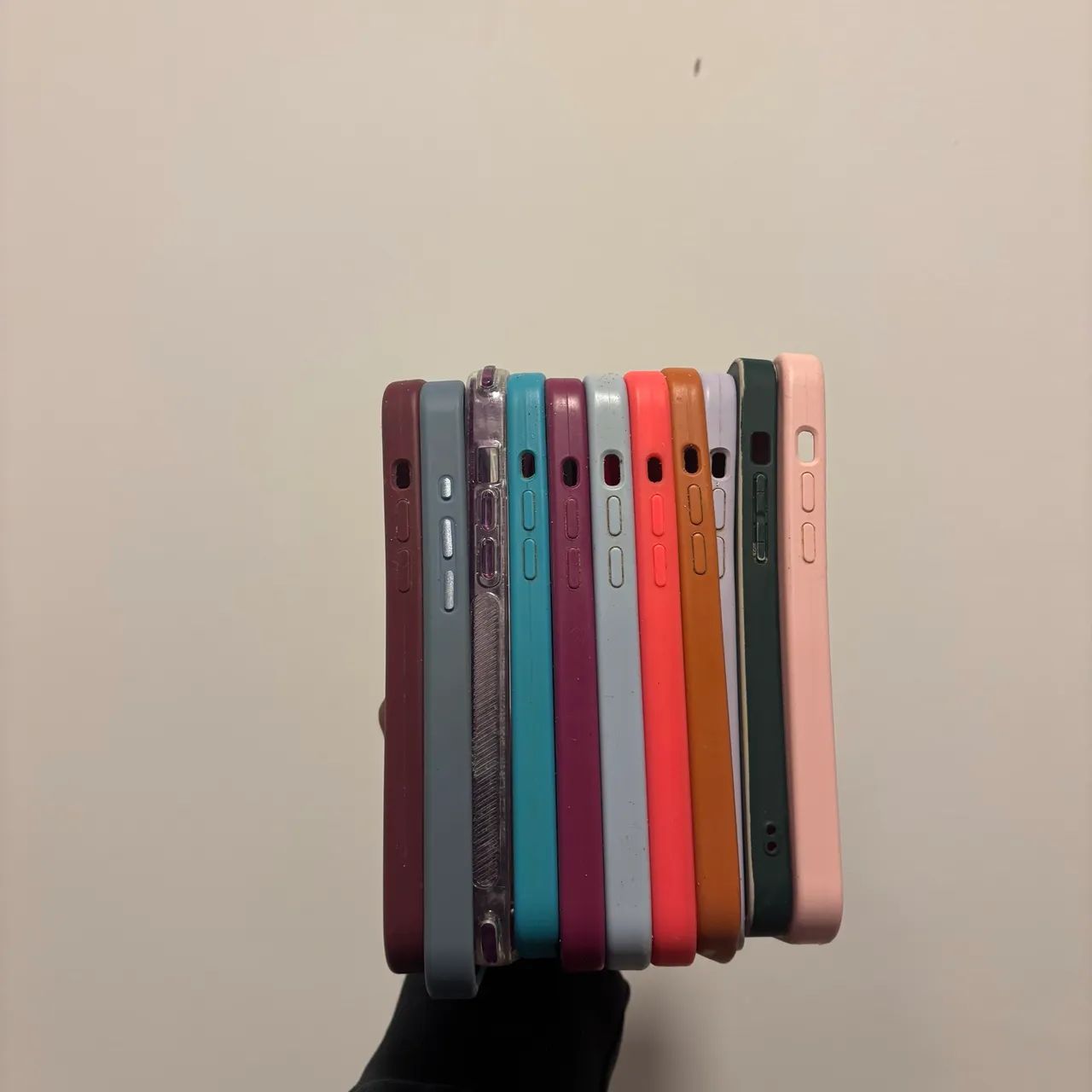 IPHONE 16 PRO MAX 256gb + CAPAS - Foto 2