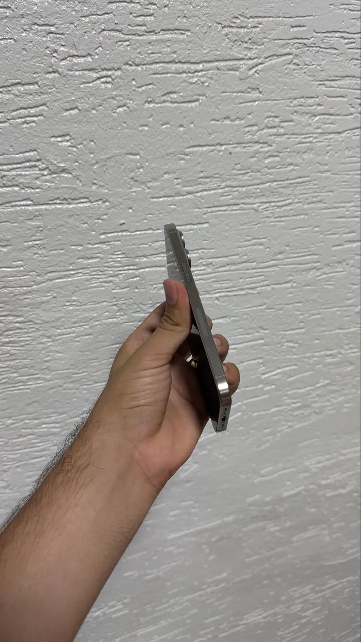 iPhone 15 pro max - Foto 2