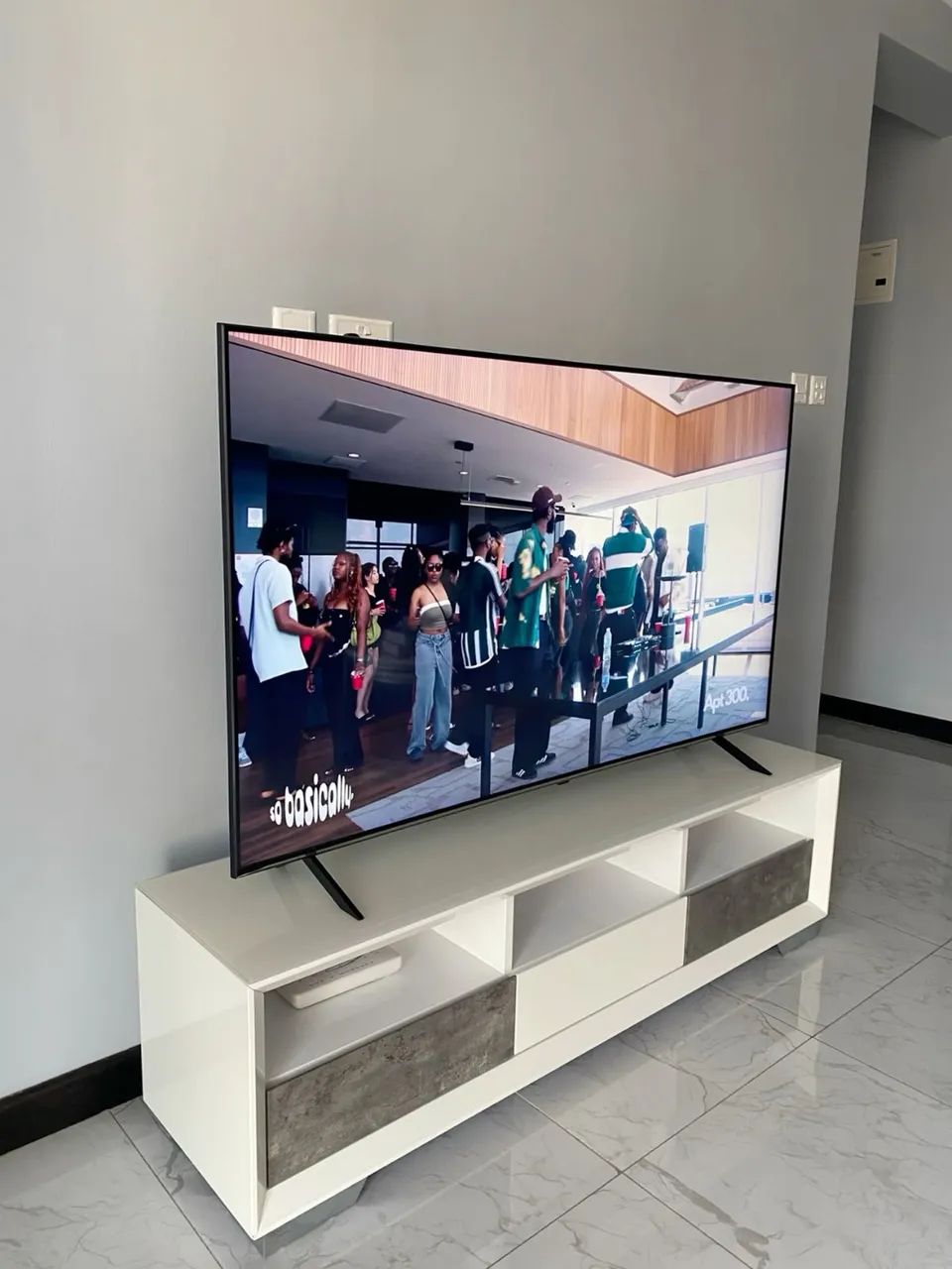 Tv smart Samsung 50 polegadas 4K lacrada 