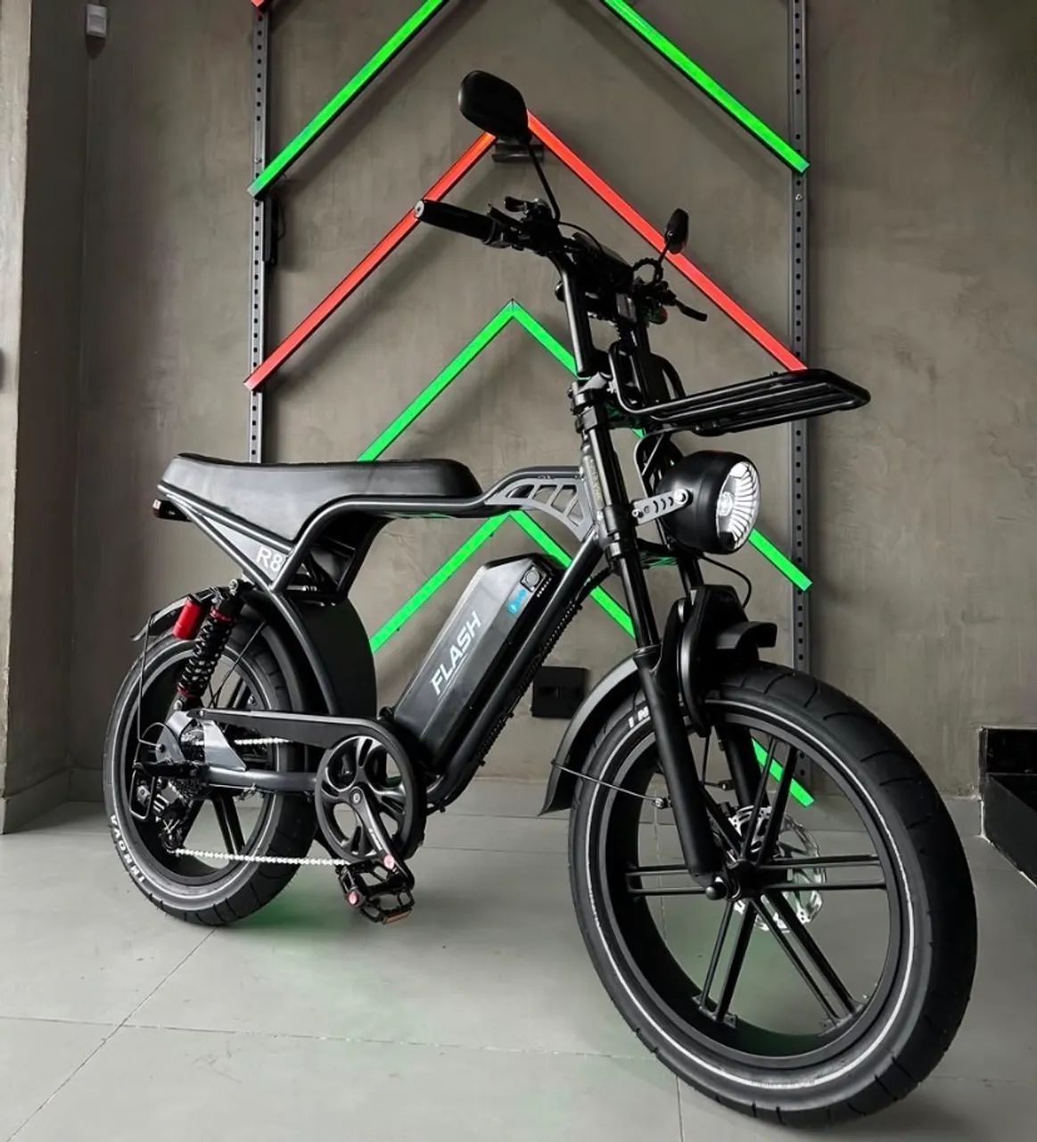 Bicicleta Elétrica R8 FLASH 