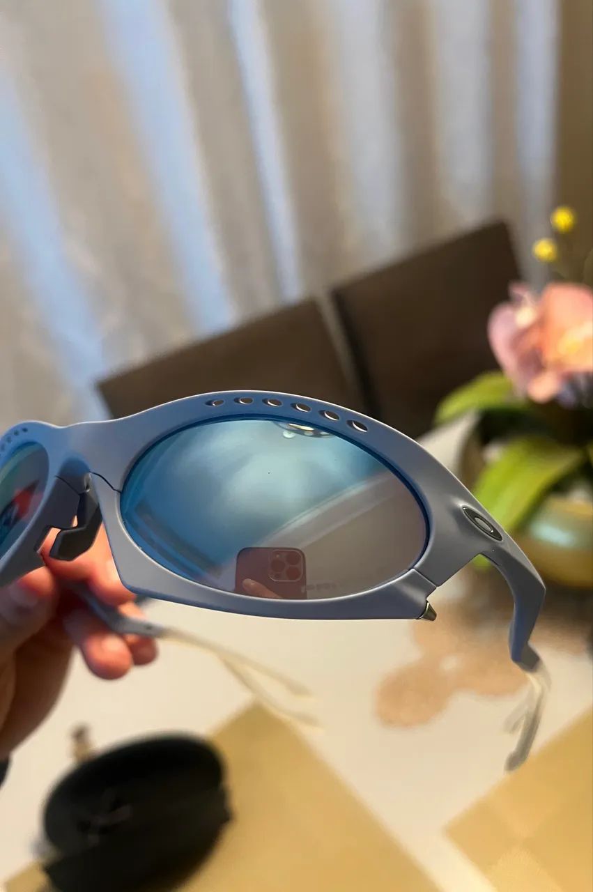 Vendo óculos da Oakley Plantaris - Foto 4