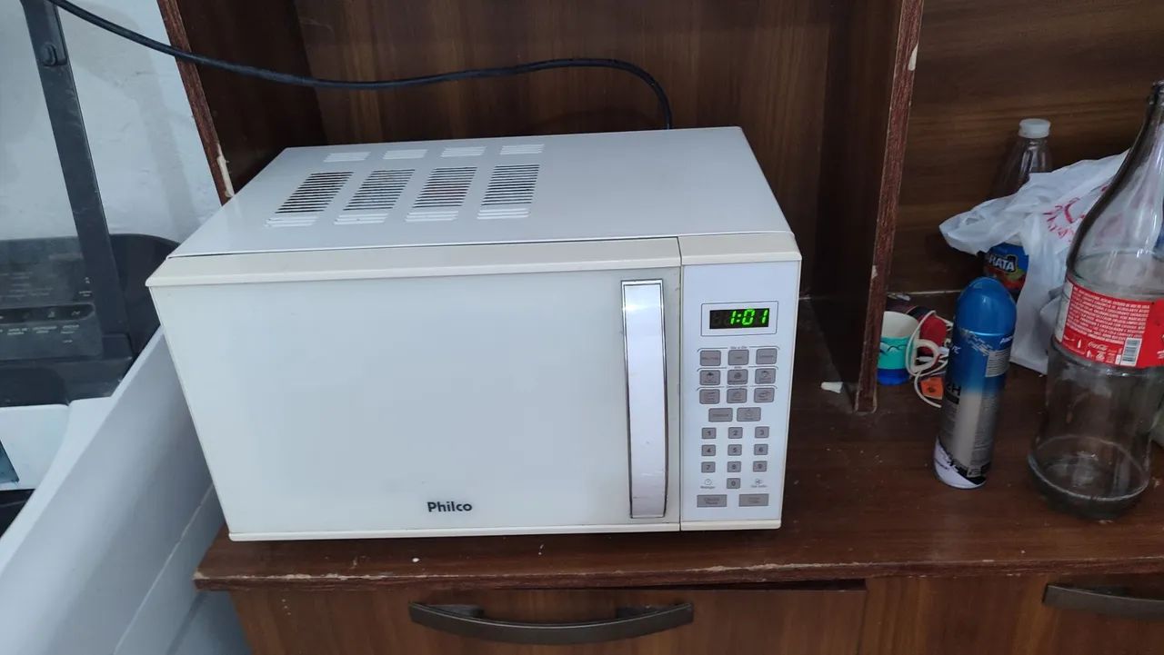 Vendo microondas Philco 20 l  - Foto 2