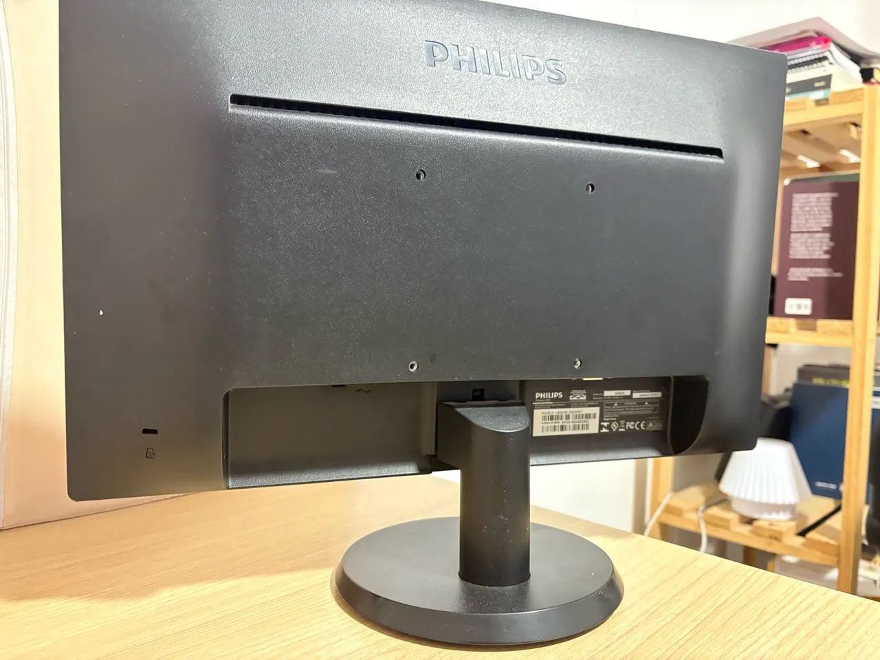 Monitor Philips 19 polegadas HDMI - Foto 2
