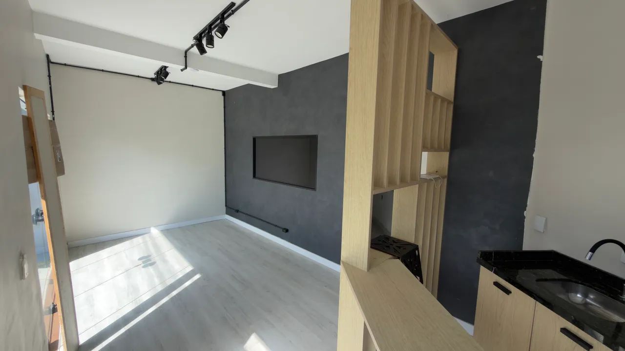 Sala Comercial  com Vitrine de Vidro | Excelente Localização | Penha - Foto 5