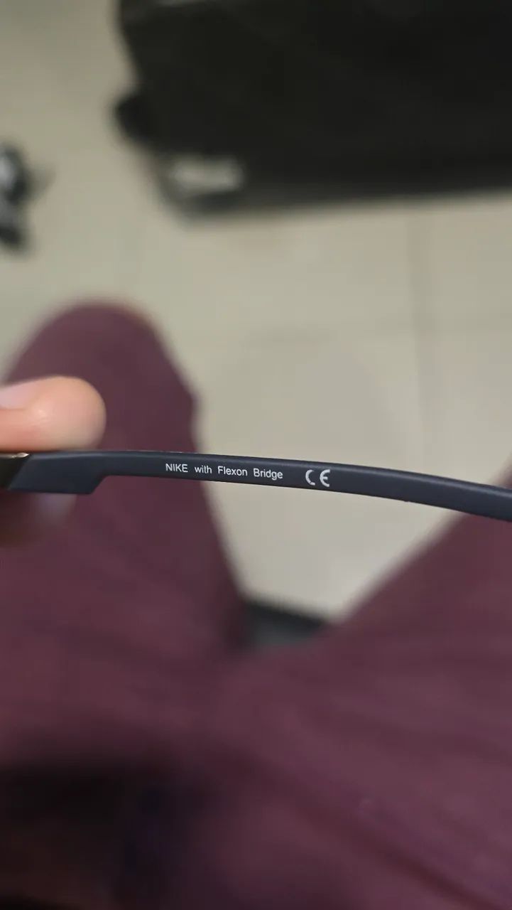 Armação óculos Nike 