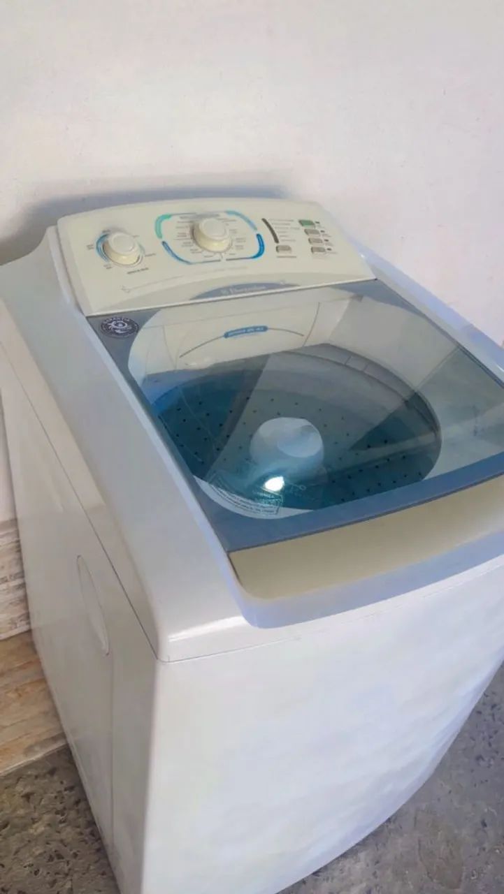 Máquina Eletrolux 15 kilos 