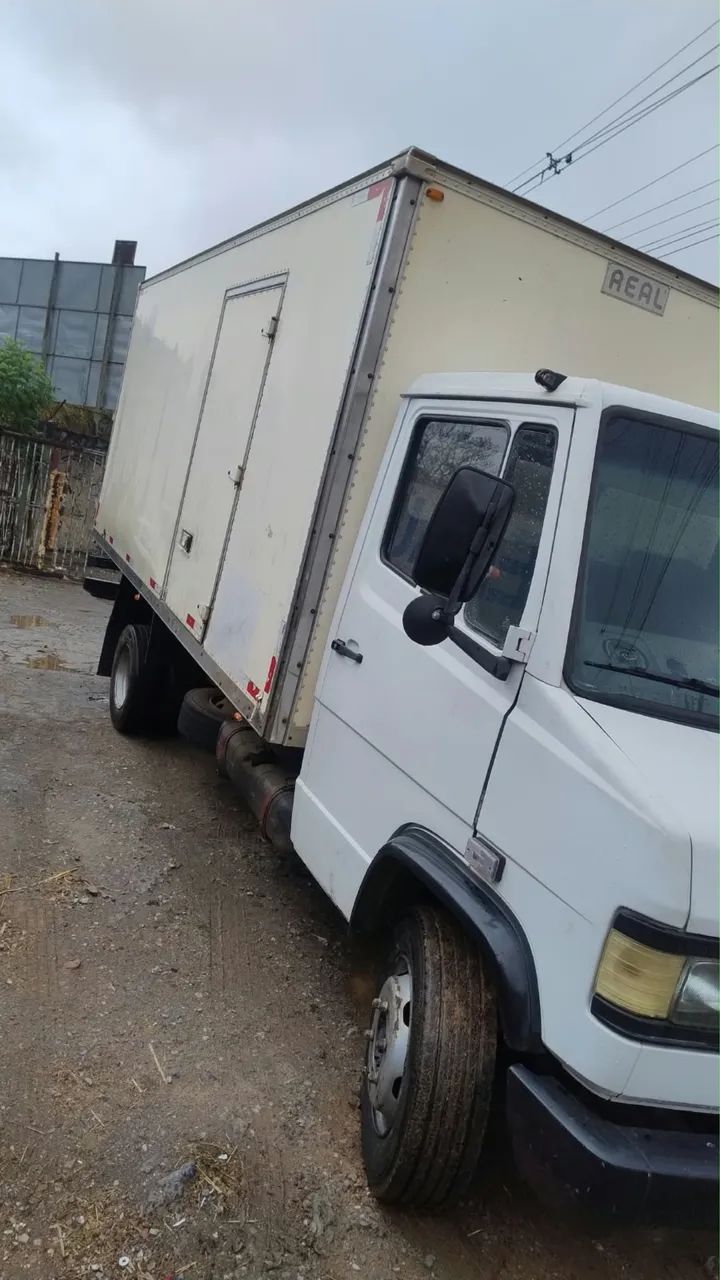 Caminhão/MB912