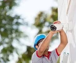 Técnico e ajudante de Segurança Eletrônica
