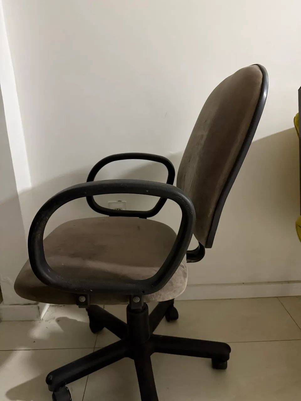 Cadeira de escritório  - Foto 2