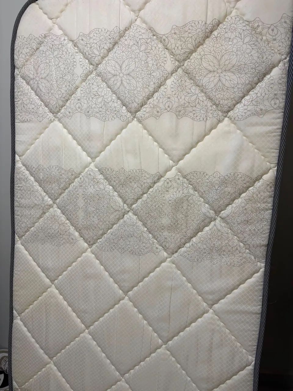 Cama box + colchão de solteiro  - Foto 4
