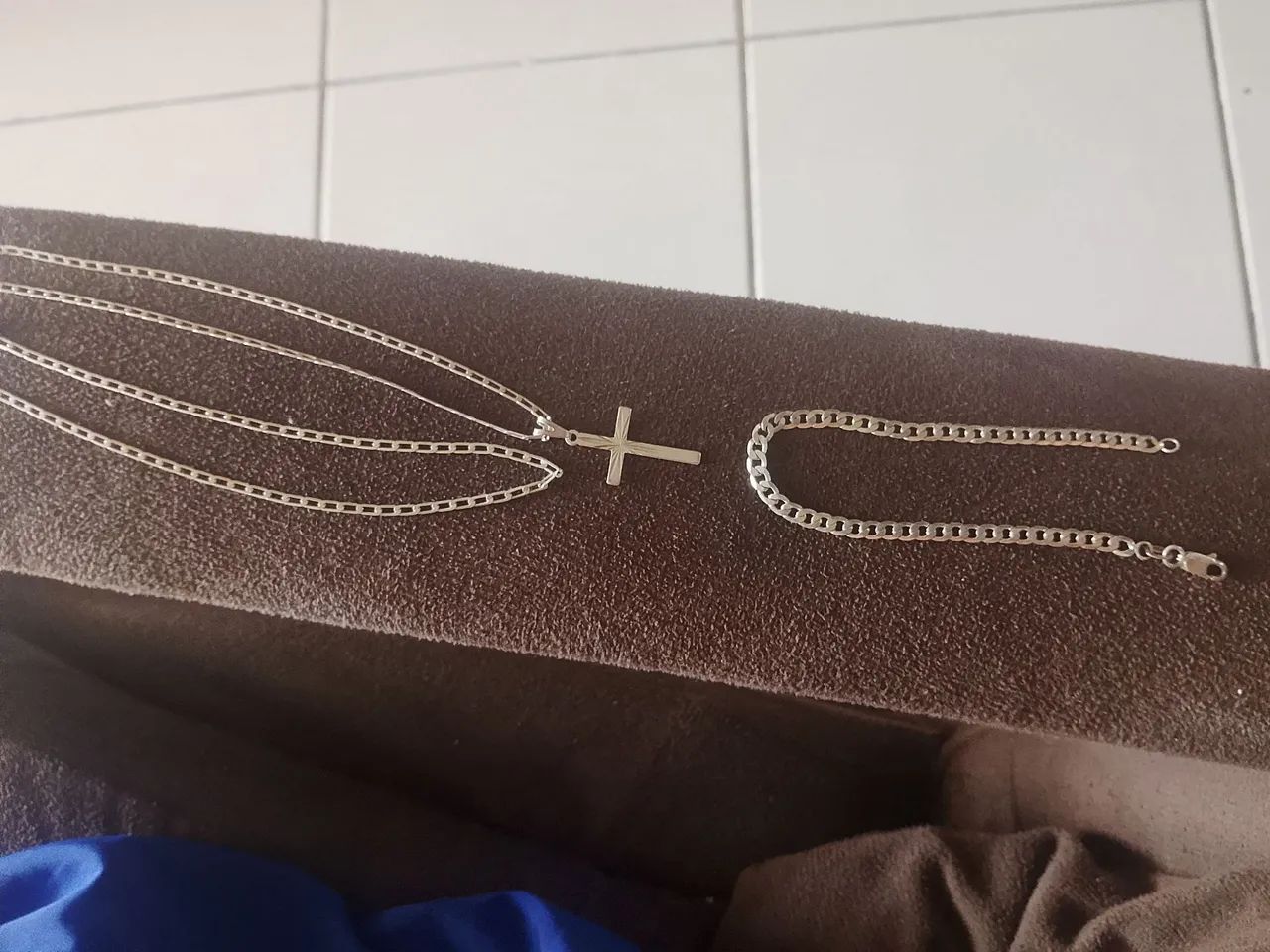 Corrente e pulseira e pingente tudo pow 150 prata 925
