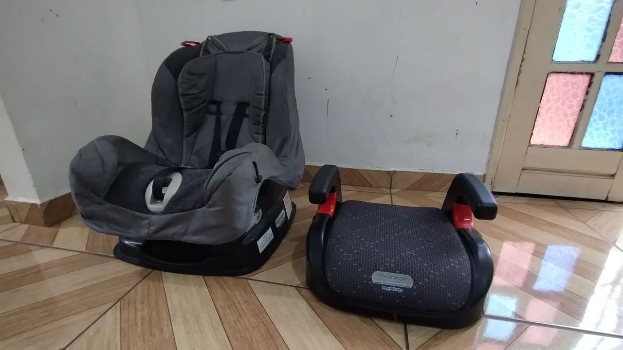 Cadeira de bebê para carro + assento