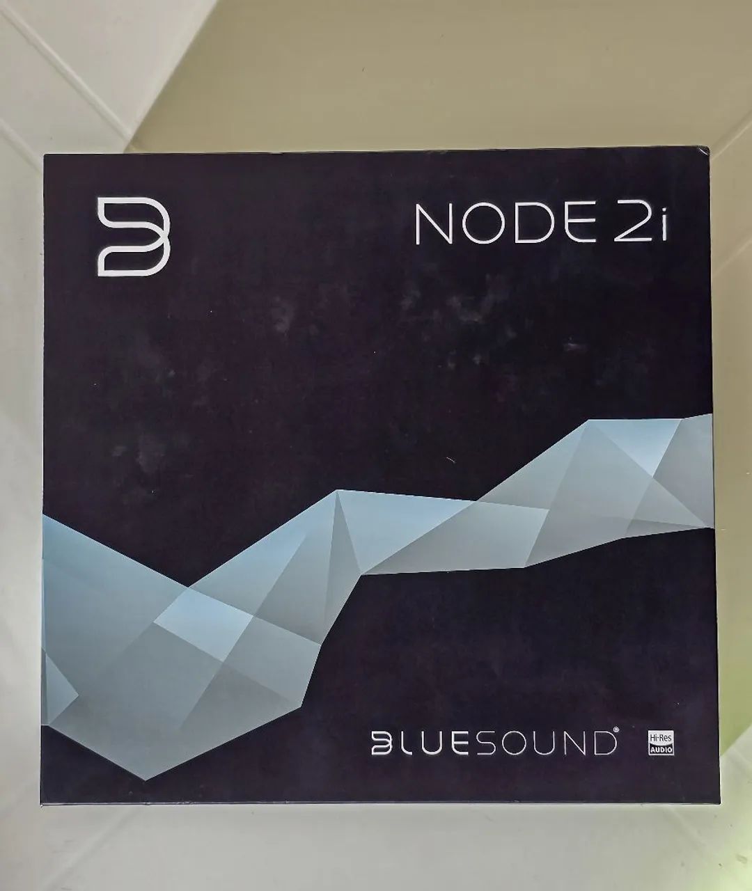 Streamer audio Bluesound node 2i c/ controle remoto original Dac preamp  - Foto 3