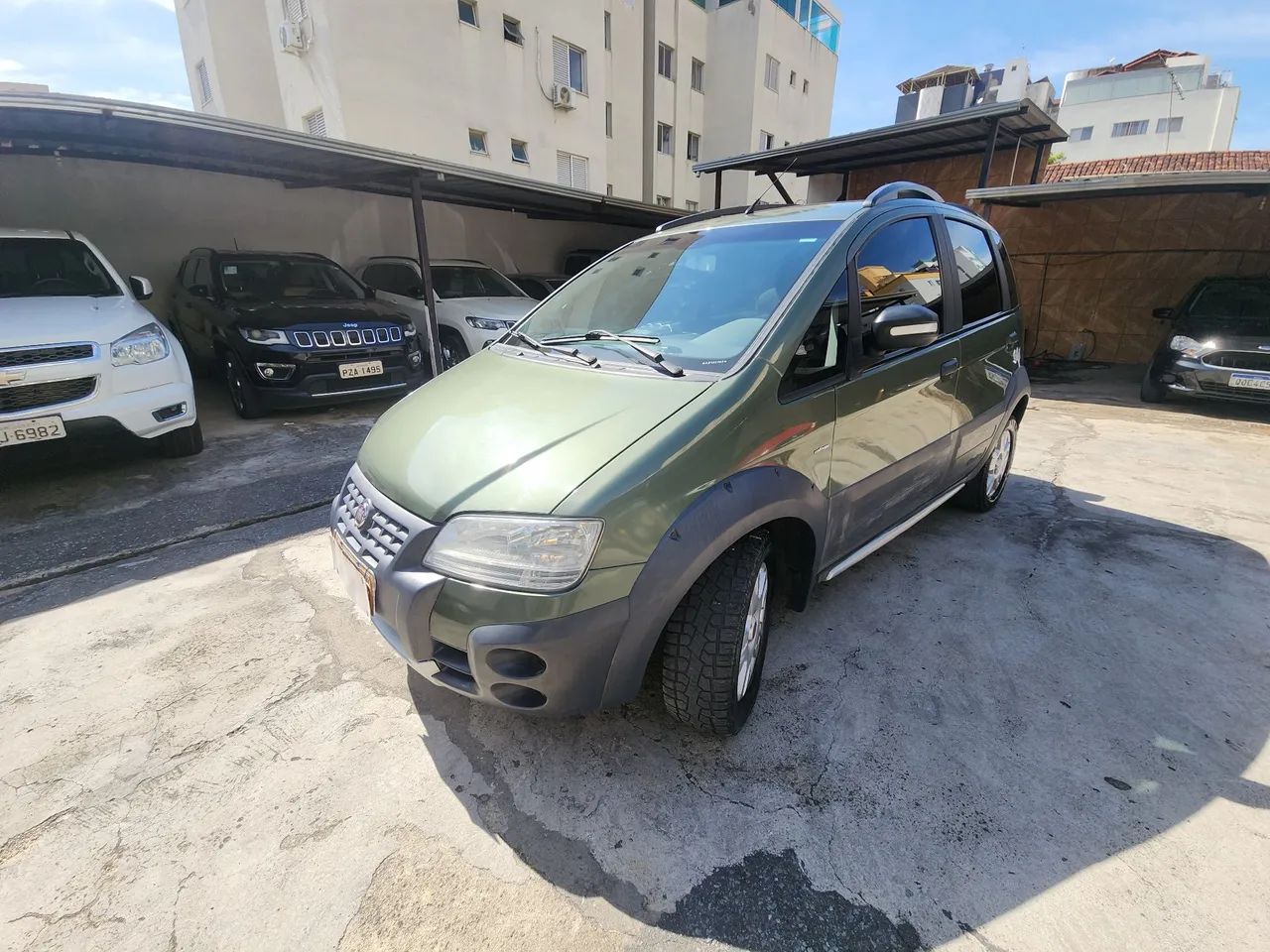 Fiat Idea Adv./ Adv.lock.dualogic 1.8 Flex 5P 2010