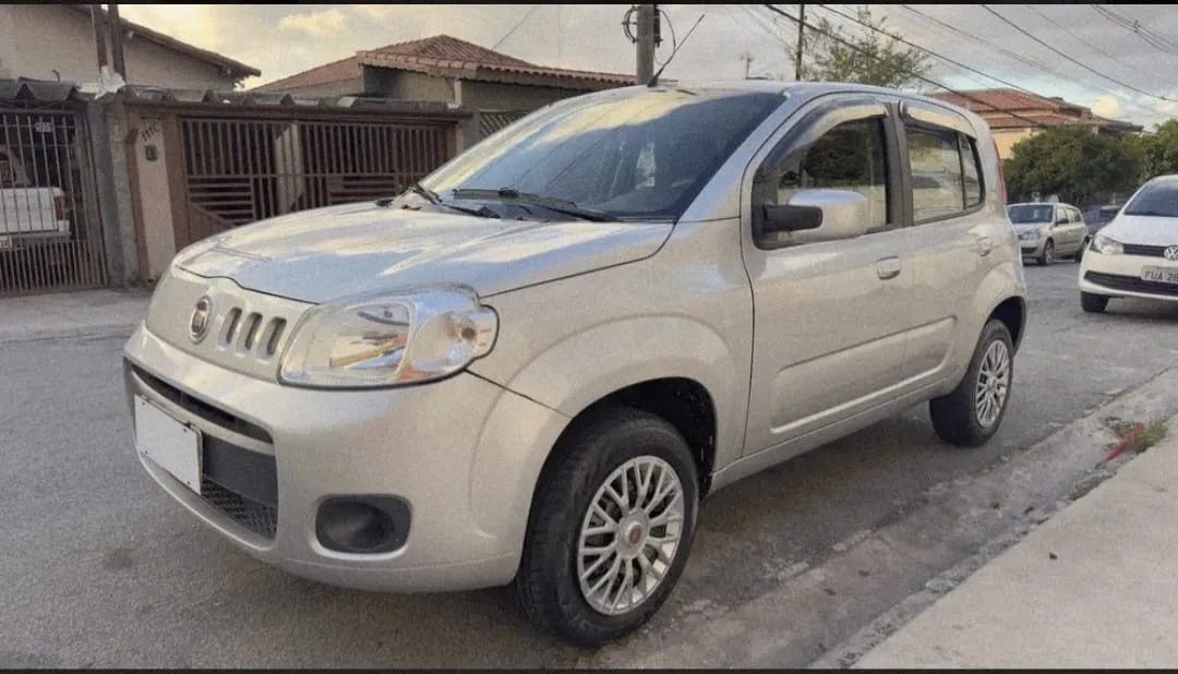 FIAT UNO 2013 - Foto 2