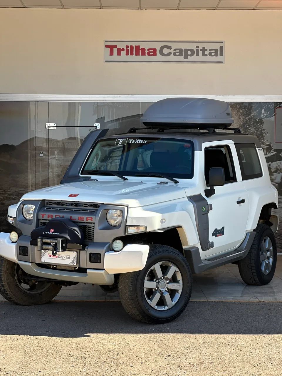 Troller T-4 T-4 4x4 3.2 20V Tdi Cap. Rígida Diesel 2016