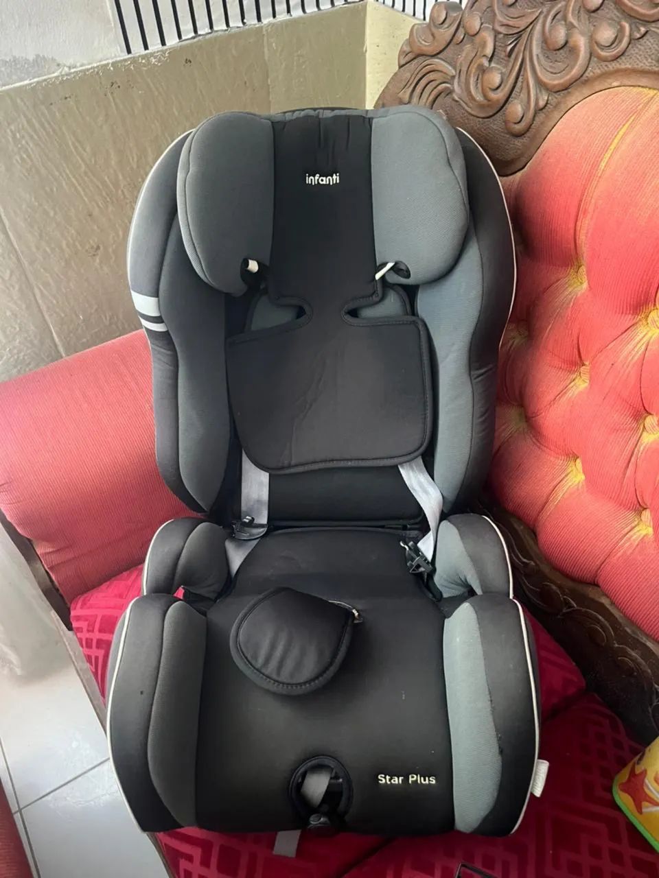 Vendo cadeira infantil para carro - Foto 4