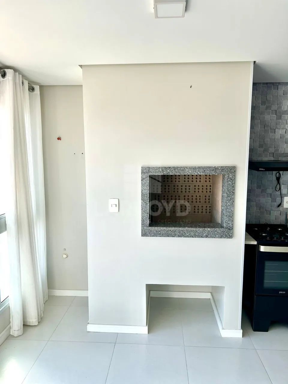 Apartamento 2 Dormitórios na Torre Milão - Centro, Tubarão - Foto 3