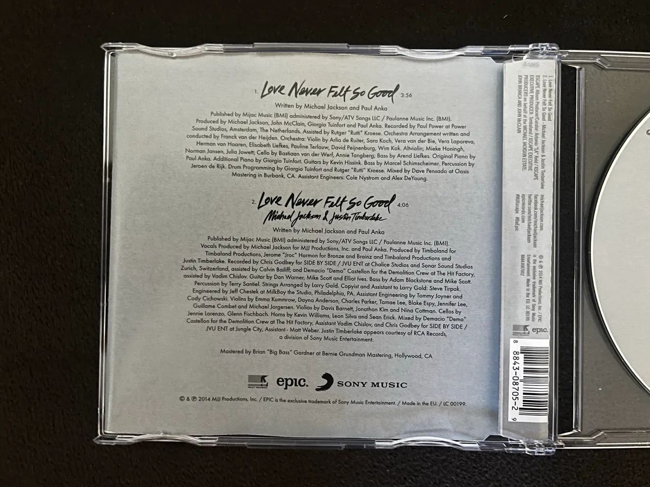 Michael Jackson - (Single) Love Never Felt So Good - Foto 3