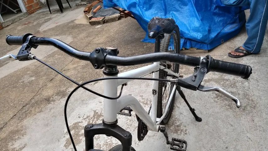 Bicicleta aro 29 branca  - Foto 4