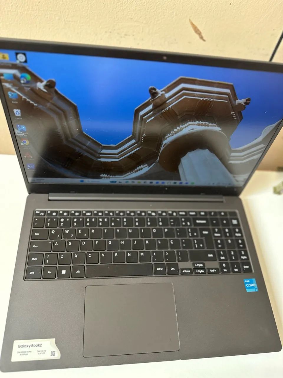 Notebook Samsung/Com garantia estendida.