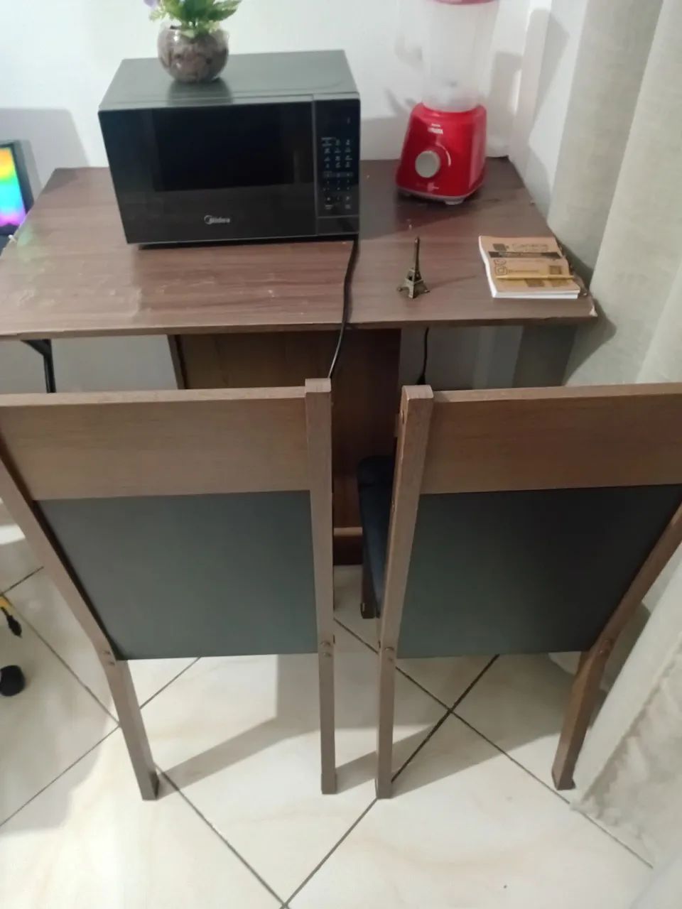 Mesa de jantar madeira completa luxo com cadeiras - Foto 3