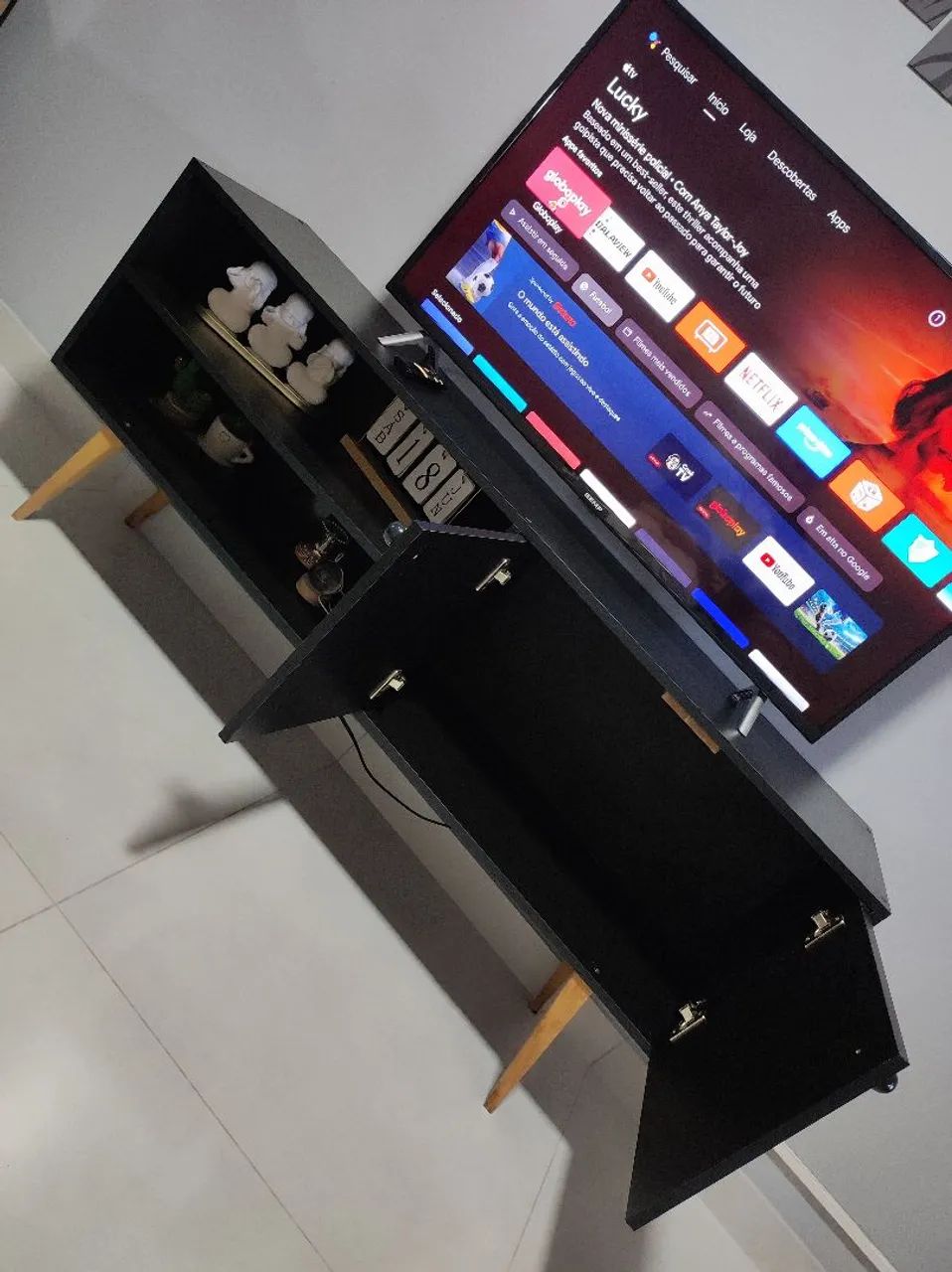 Rack para TV - Moderno e Espaçoso... - Foto 5