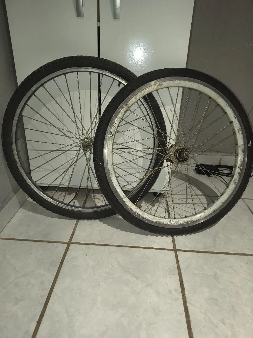 Vende-se essa bicicleta aro 24 - Foto 3