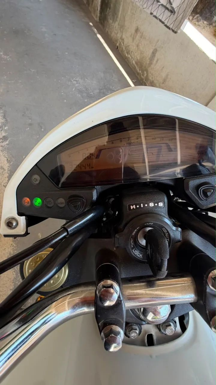 Hornet CB600f  - Foto 4