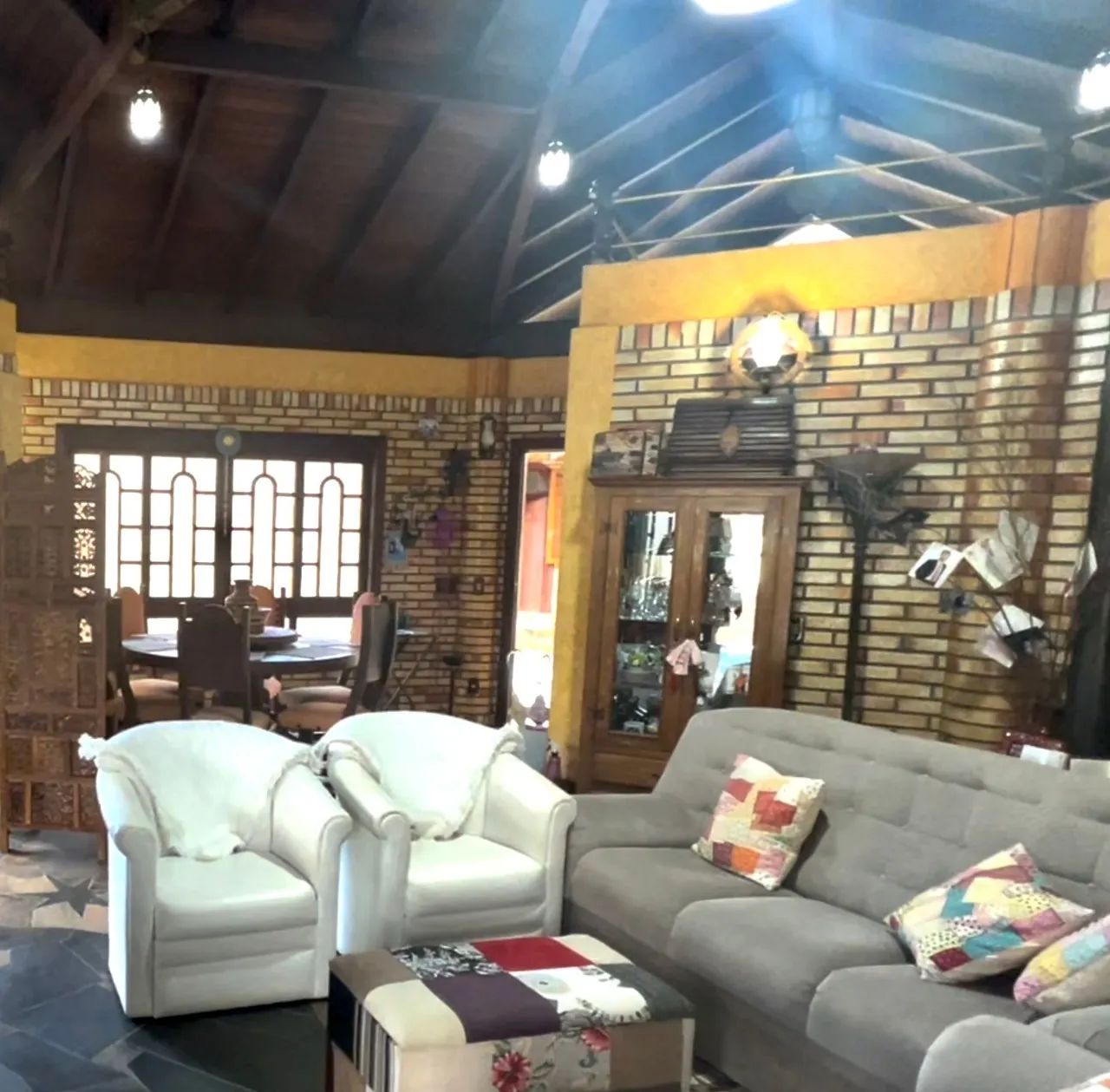 Casa Residencial de 5 quartos no Itaguaçú - Foto 2