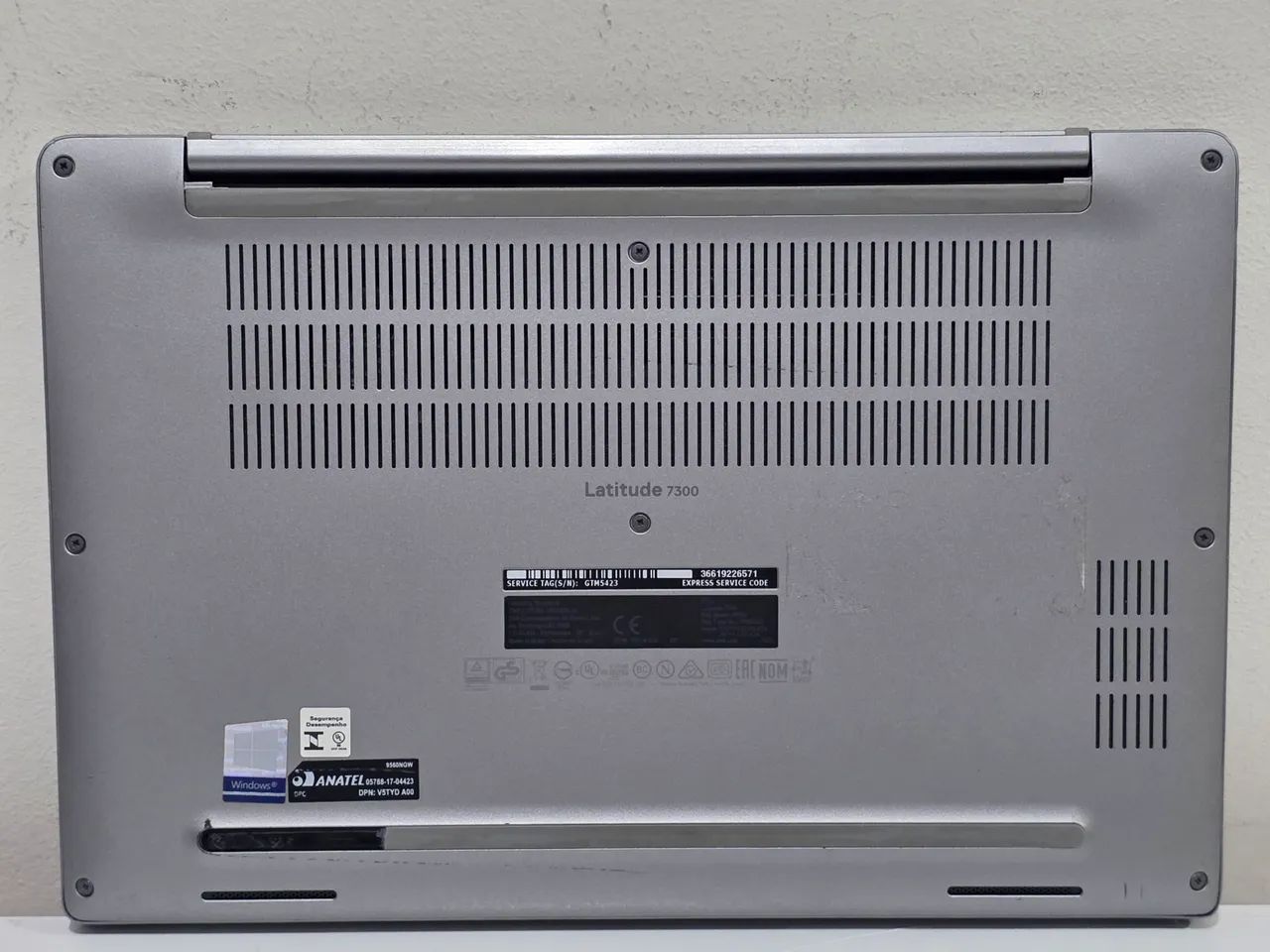 Notebook Dell Latitude 7300 Core i7 8GB de memória 256GB SSD Tela
