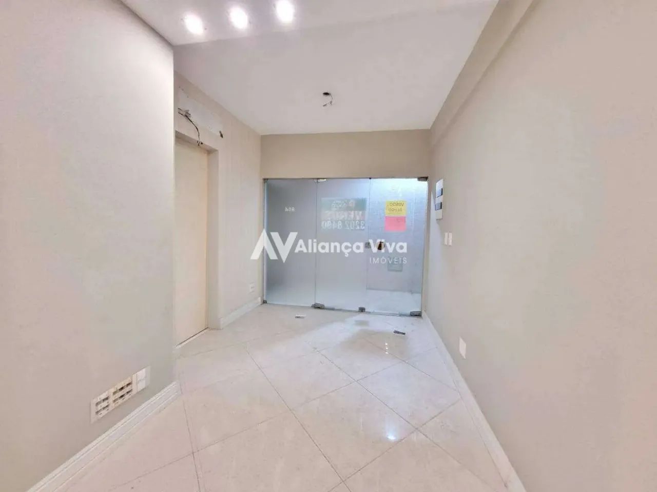COMERCIAL NO CORAÇÃO DE COPACABANA - Foto 2