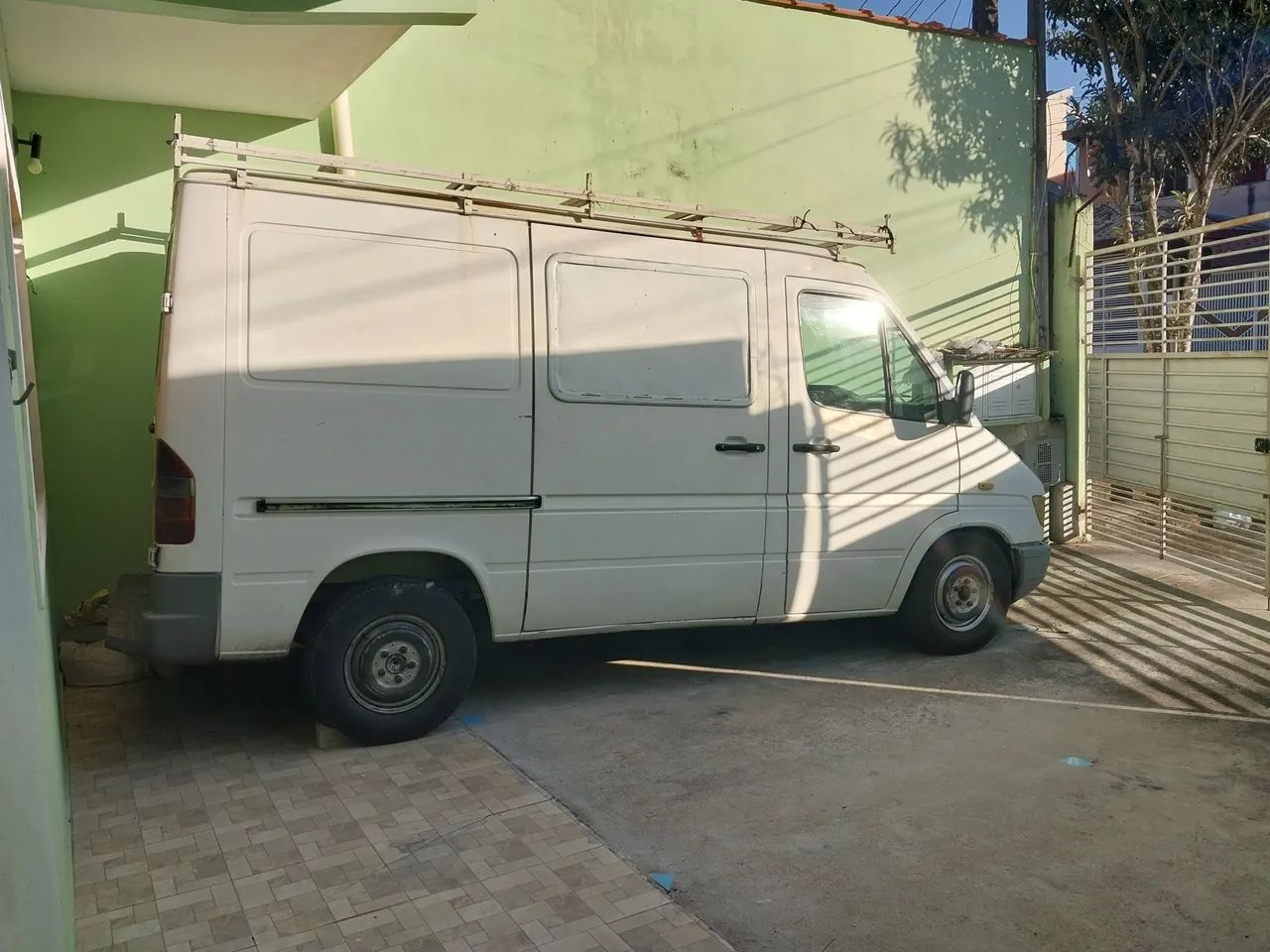Mercedes-Benz Sprinter 310 Furgão 2.5 Diesel 1998