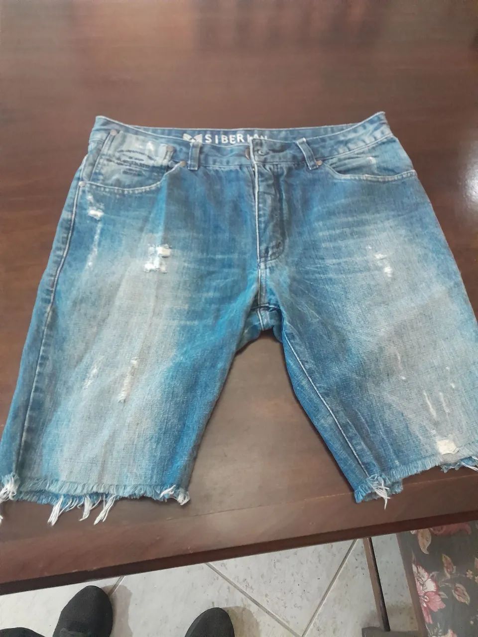 Calcas, bermudas e shorts. - Foto 4