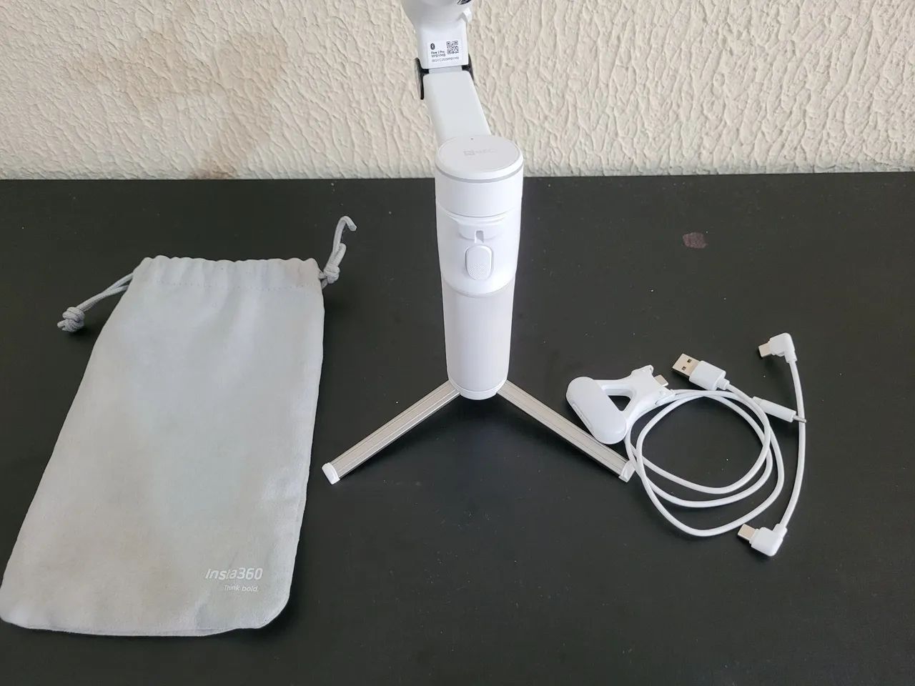 Gimbal de Celular Insta360 Flow 2 Pro Impecável - Foto 2