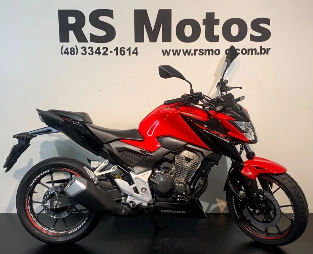 CB 300F Twister Flex
