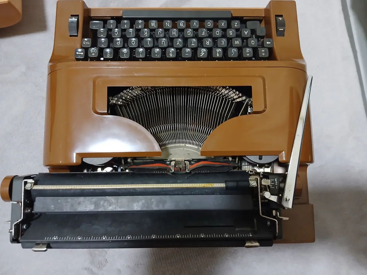 Máquina de escrever Remington 2565580494079874124