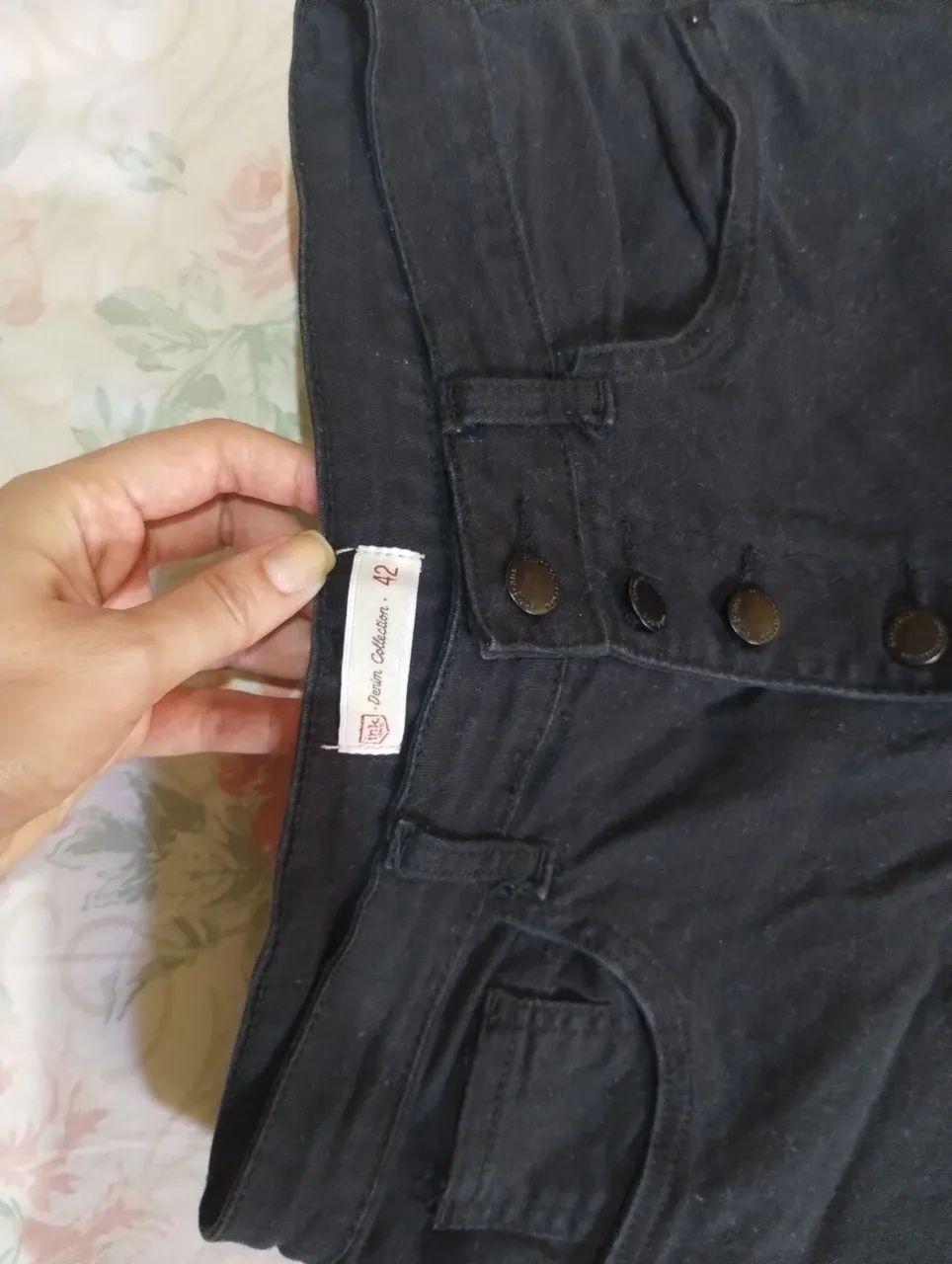 Short jeans cós alto preto  - Foto 3