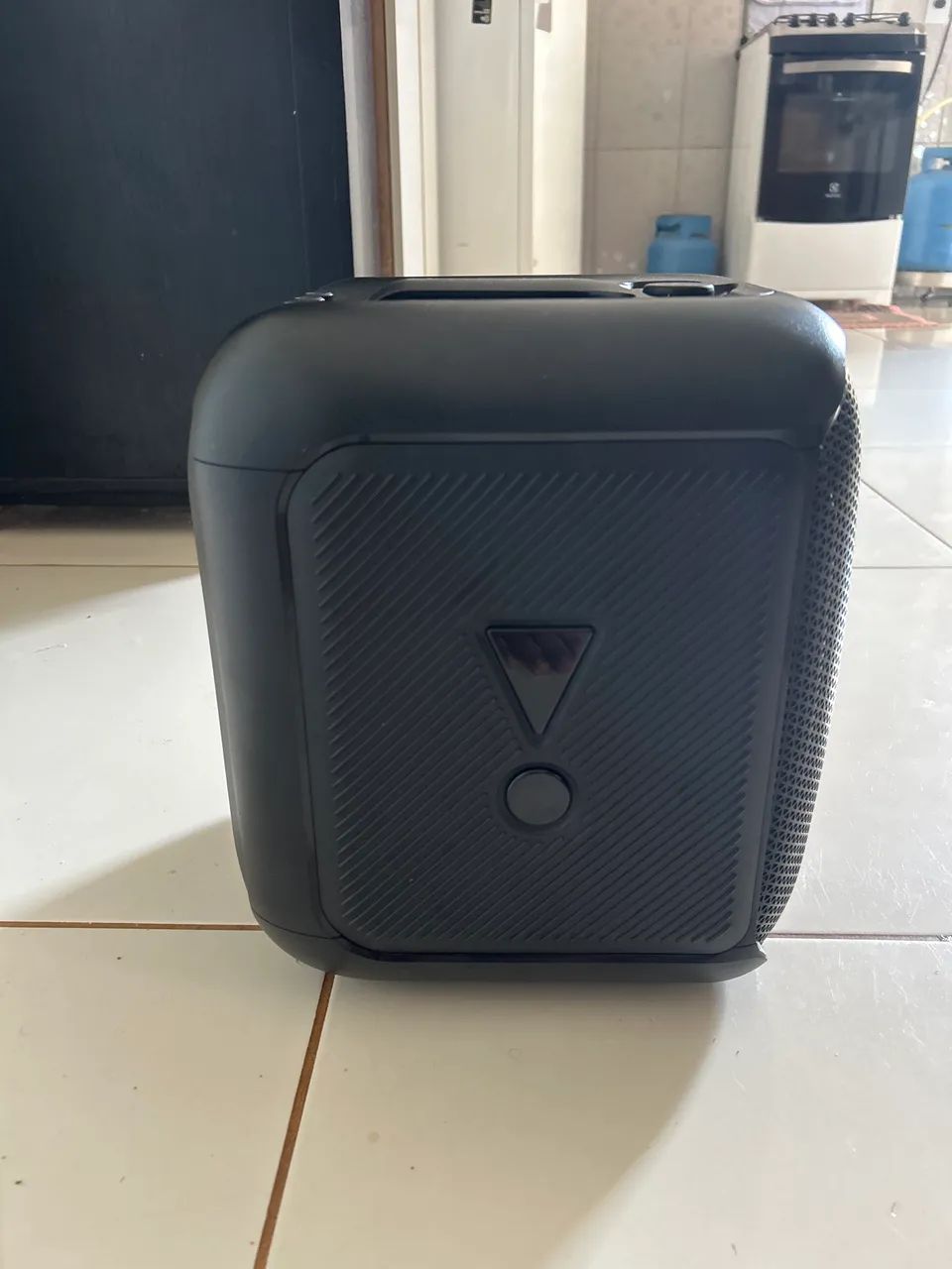Vende-se caixa de som JBL PARTYBOX ENCORE  - Foto 4