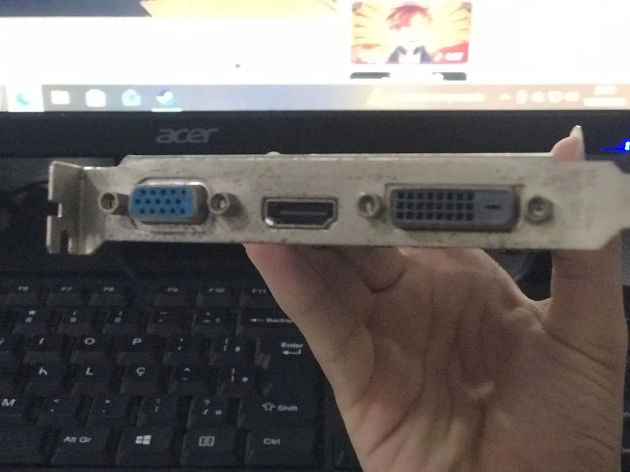 Placa de vídeo GT 710 defeituosa usada - Foto 3